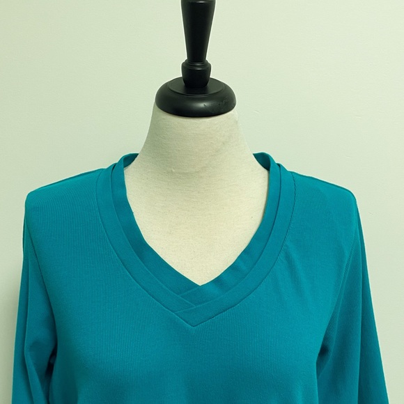 Rafaella Teal Blue Green V Neck 3/4 Sleeve Textured Stripe Top NWT 1X Stretch - Picture 2 of 9